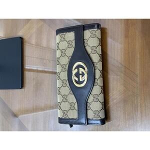 Gucci Sukey Continental Wallet